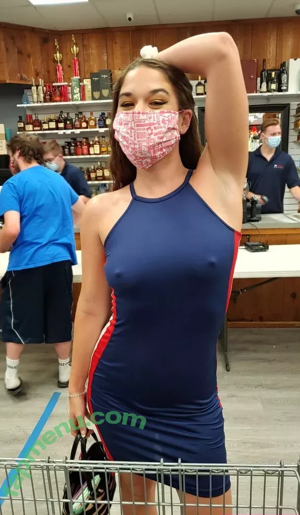 sadieholmesxxx nude photo #0015 (sillysadieholmes)