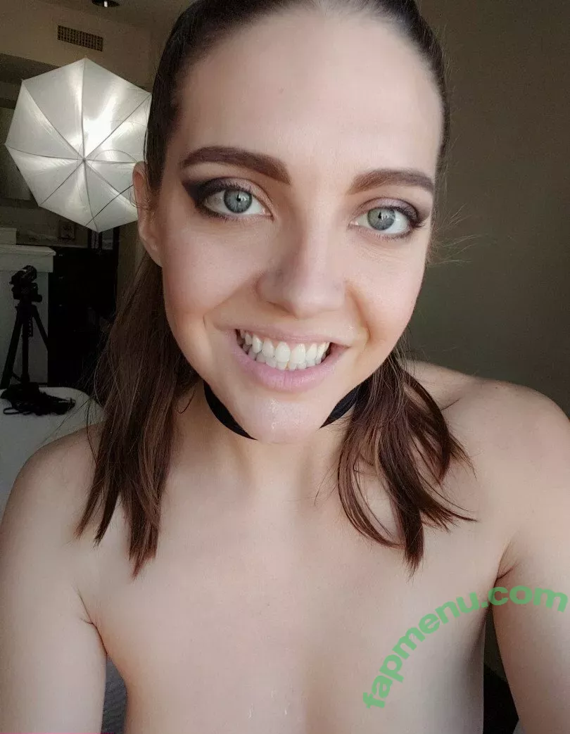 sadieholmesxxx nude photo #0071 (sillysadieholmes)