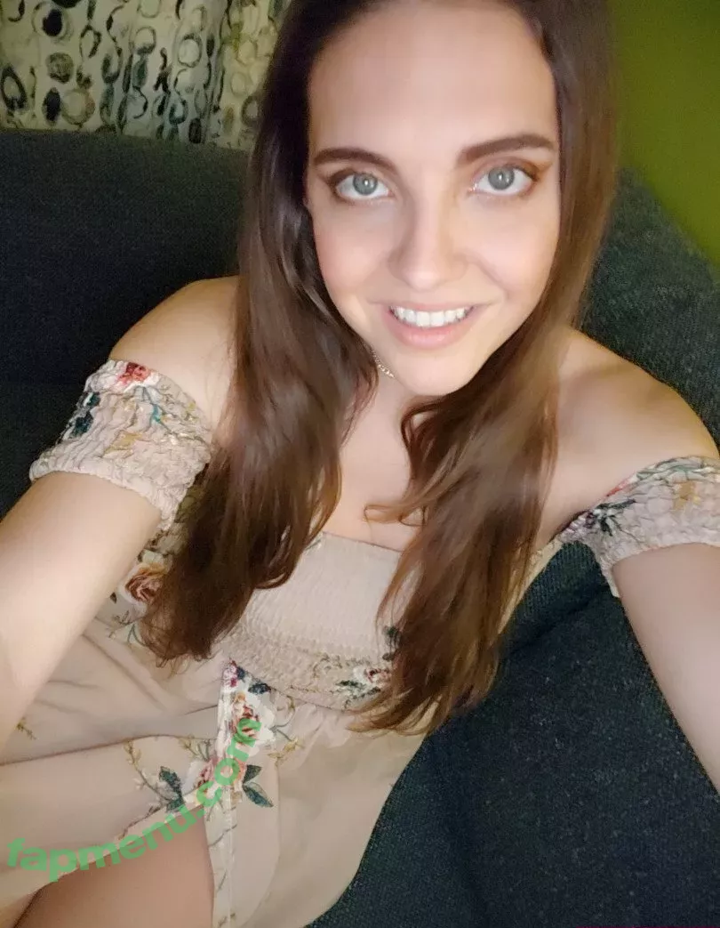sadieholmesxxx nude photo #0072 (sillysadieholmes)