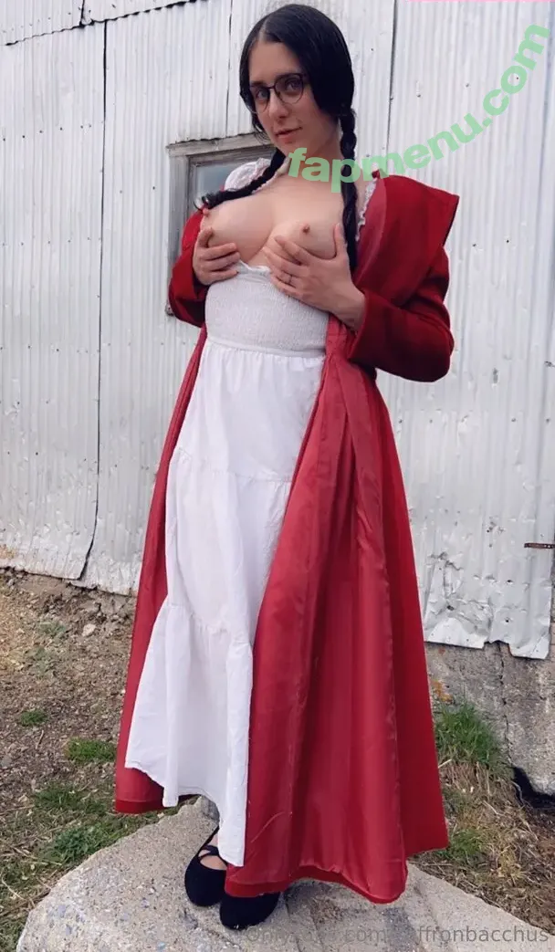 Saffron Bacchus nude photo #0099 (saffron.bacchus / saffronbacchus)