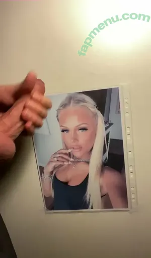  nude photo #0002
