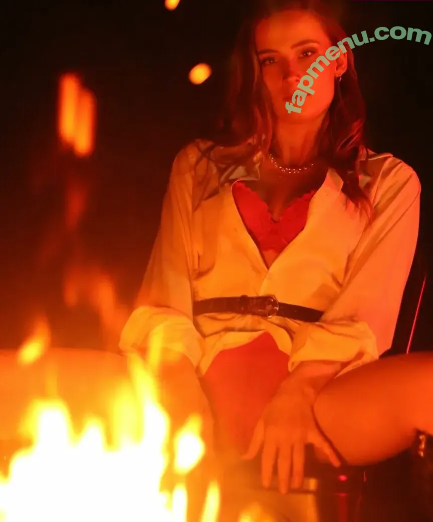Sage Sauveterre nude photo #0019 (sagesauv_ / sagesauv_vip)