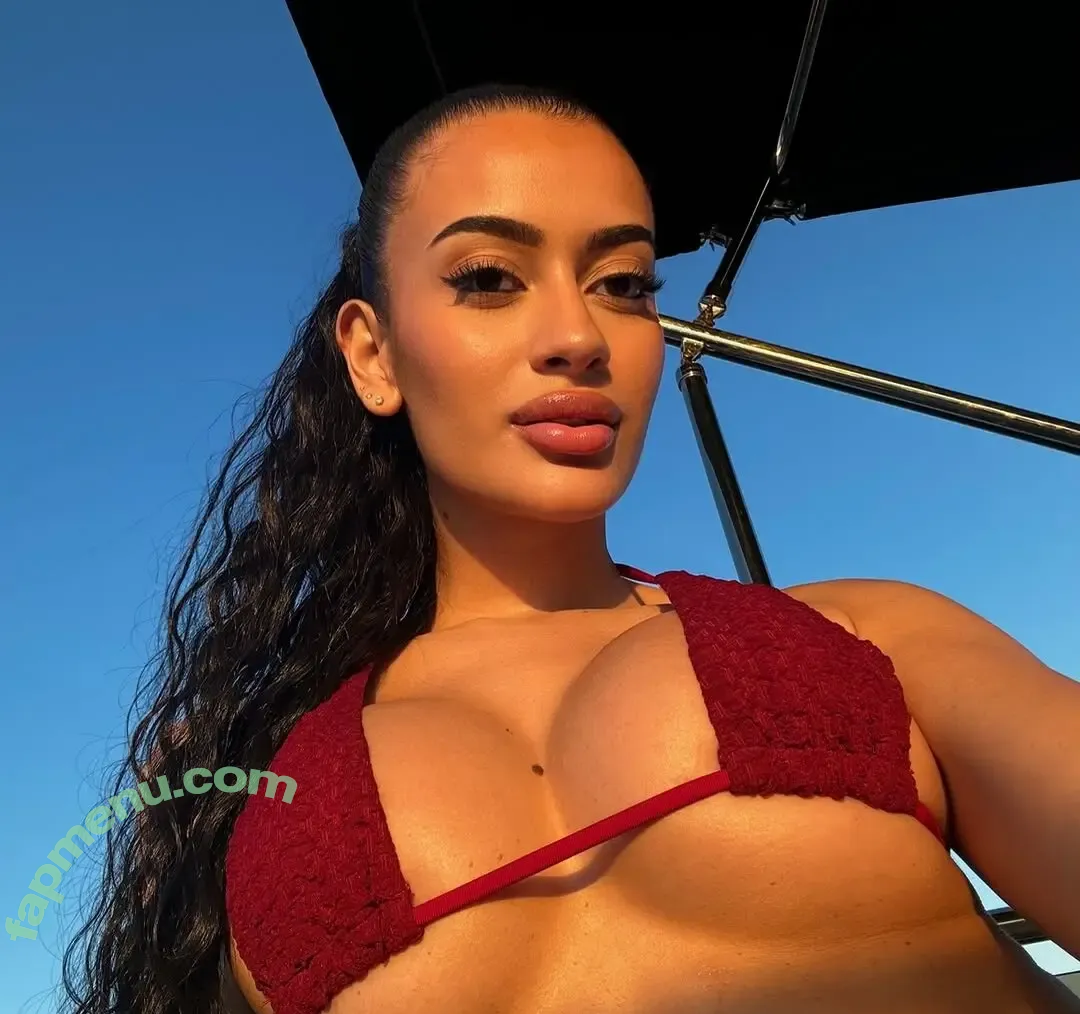 Sahia nude photo #0017 (Sahiasaakan)