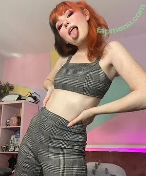  nude photo #0009