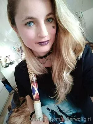 sailerwolfgirl / harleyquinn_crazy24 nude photo #0014