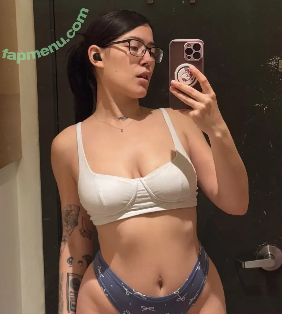 saint.miau nude photo #0007 (miauofficial)