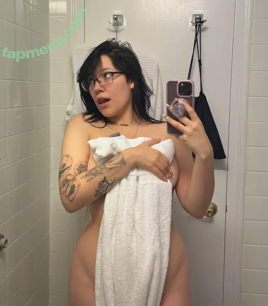 saint.miau nude photo #0029 (miauofficial)