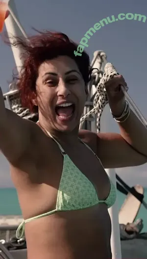 Saira Khan / iamsairakhan / sairasbum nude photo #0063