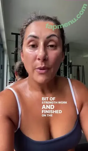 Saira Khan / iamsairakhan / sairasbum nude photo #0749