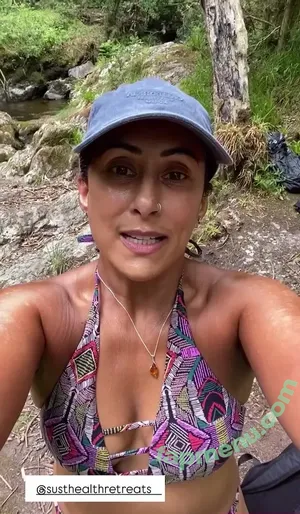 Saira Khan / iamsairakhan / sairasbum nude photo #0756