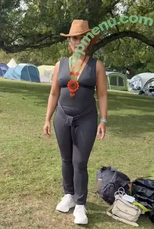 Saira Khan / iamsairakhan / sairasbum nude photo #0784