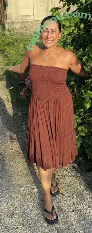 Saira Khan / iamsairakhan / sairasbum nude photo #0801