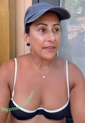 Saira Khan / iamsairakhan / sairasbum nude photo #0819