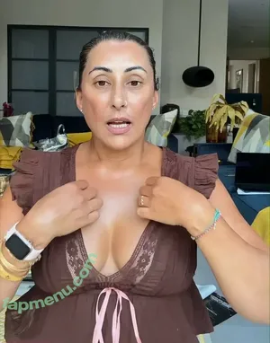 Saira Khan / iamsairakhan / sairasbum nude photo #0838