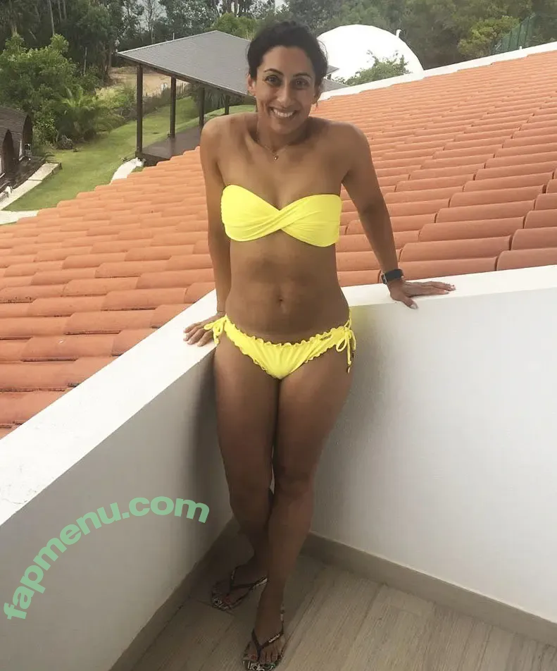 Saira Khan nude photo #0008 (iamsairakhan / sairasbum)