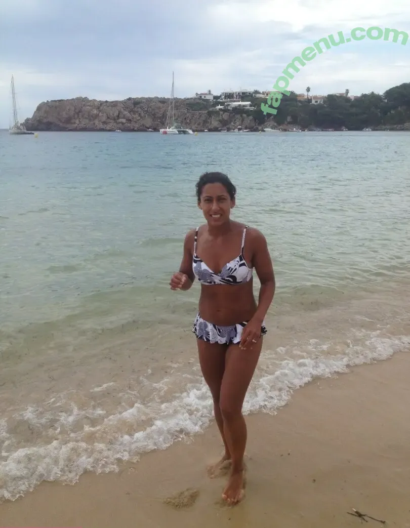 Saira Khan nude photo #0495 (iamsairakhan / sairasbum)
