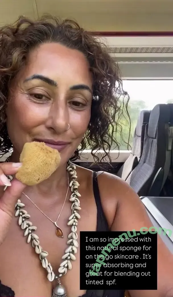 Saira Khan nude photo #0733 (iamsairakhan / sairasbum)