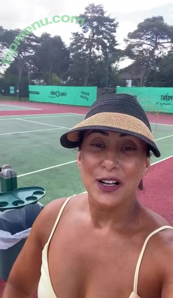 Saira Khan nude photo #0743 (iamsairakhan / sairasbum)