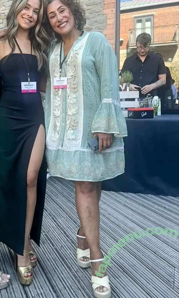 Saira Khan nude photo #0762 (iamsairakhan / sairasbum)