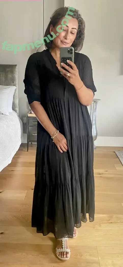 Saira Khan nude photo #0768 (iamsairakhan / sairasbum)