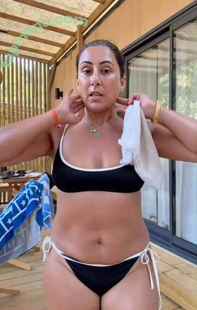 Saira Khan nude photo #0809 (iamsairakhan / sairasbum)