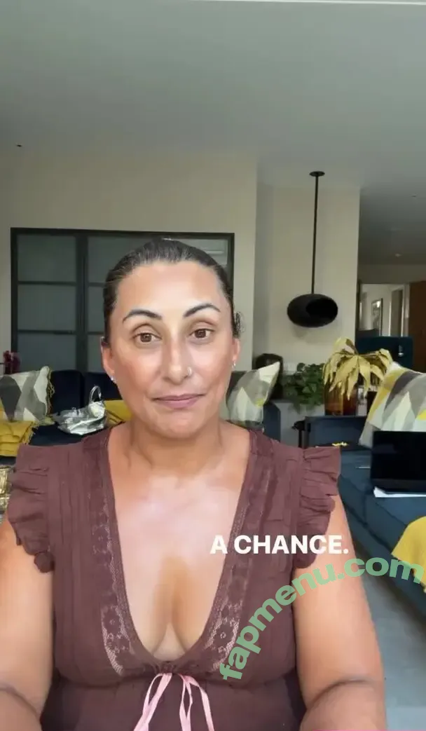 Saira Khan nude photo #0837 (iamsairakhan / sairasbum)