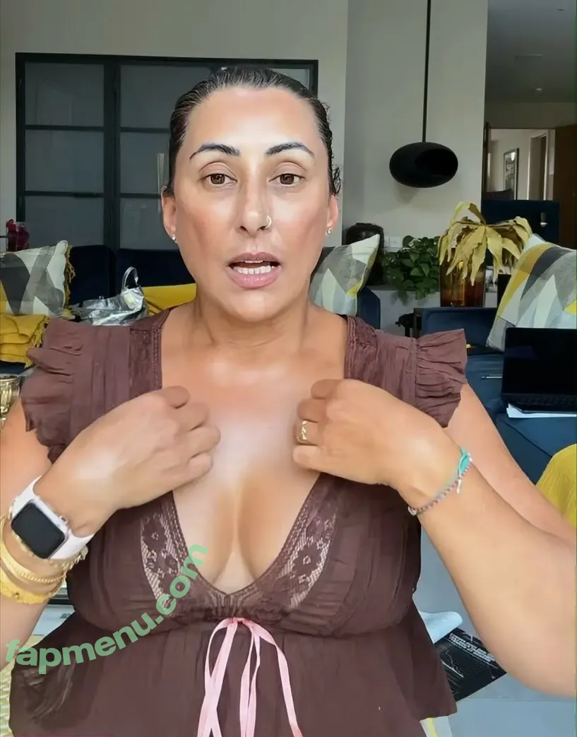 Saira Khan nude photo #0838 (iamsairakhan / sairasbum)