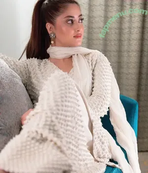 Sajal Ali / sajalaly nude photo #0044