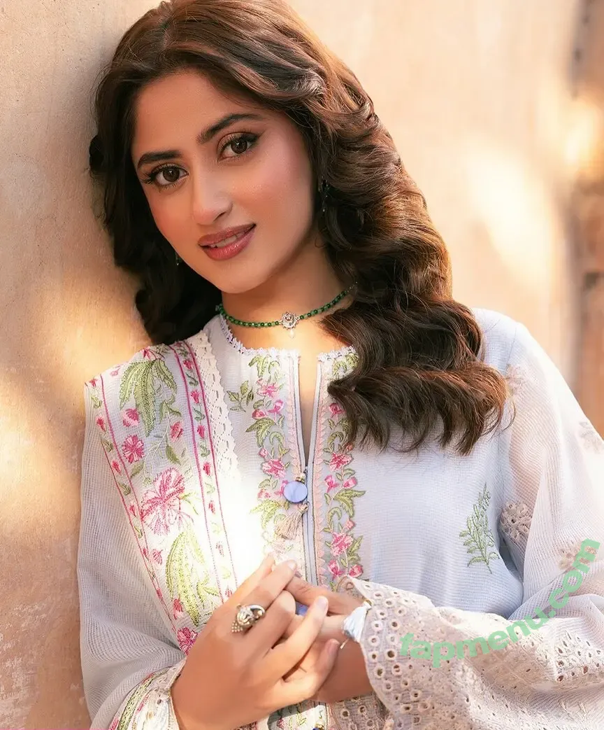 Sajal Ali nude photo #0040 (sajalaly)