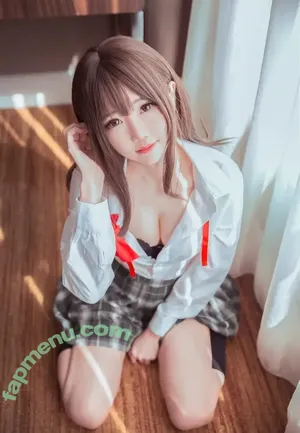  nude photo #0005