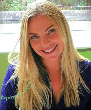 Samantha Womack / samzjanus nude photo #0020