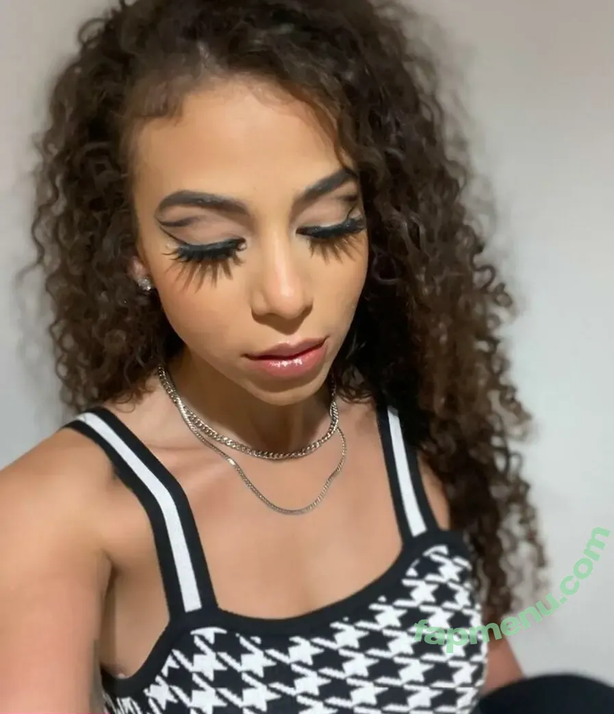samanthairvin nude photo #0002 (samanthairvin)