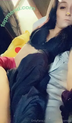  nude photo #0004