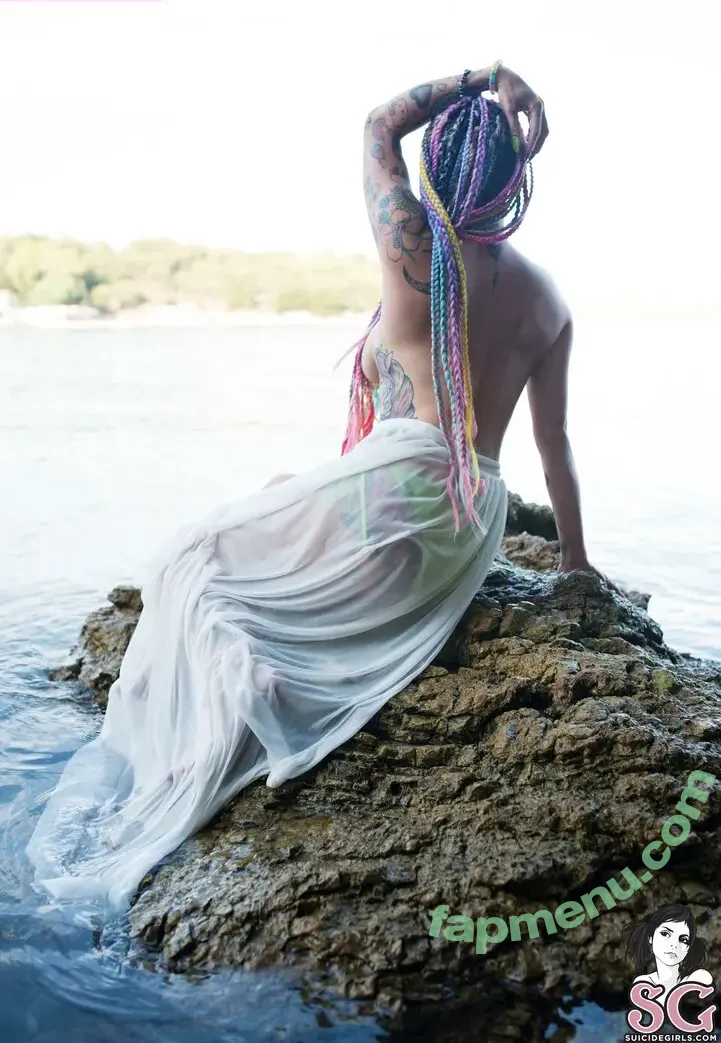 Sammiii Suicide nude photo #0122 (franken_h00ker / sammi-starfish)