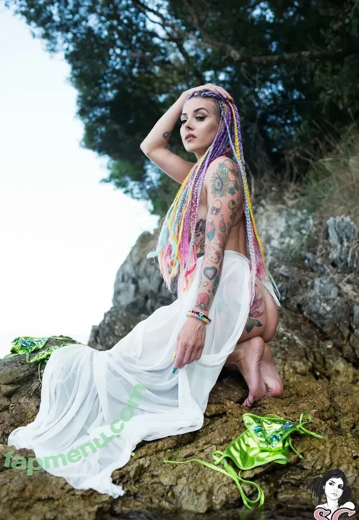 Sammiii Suicide nude photo #0124 (franken_h00ker / sammi-starfish)