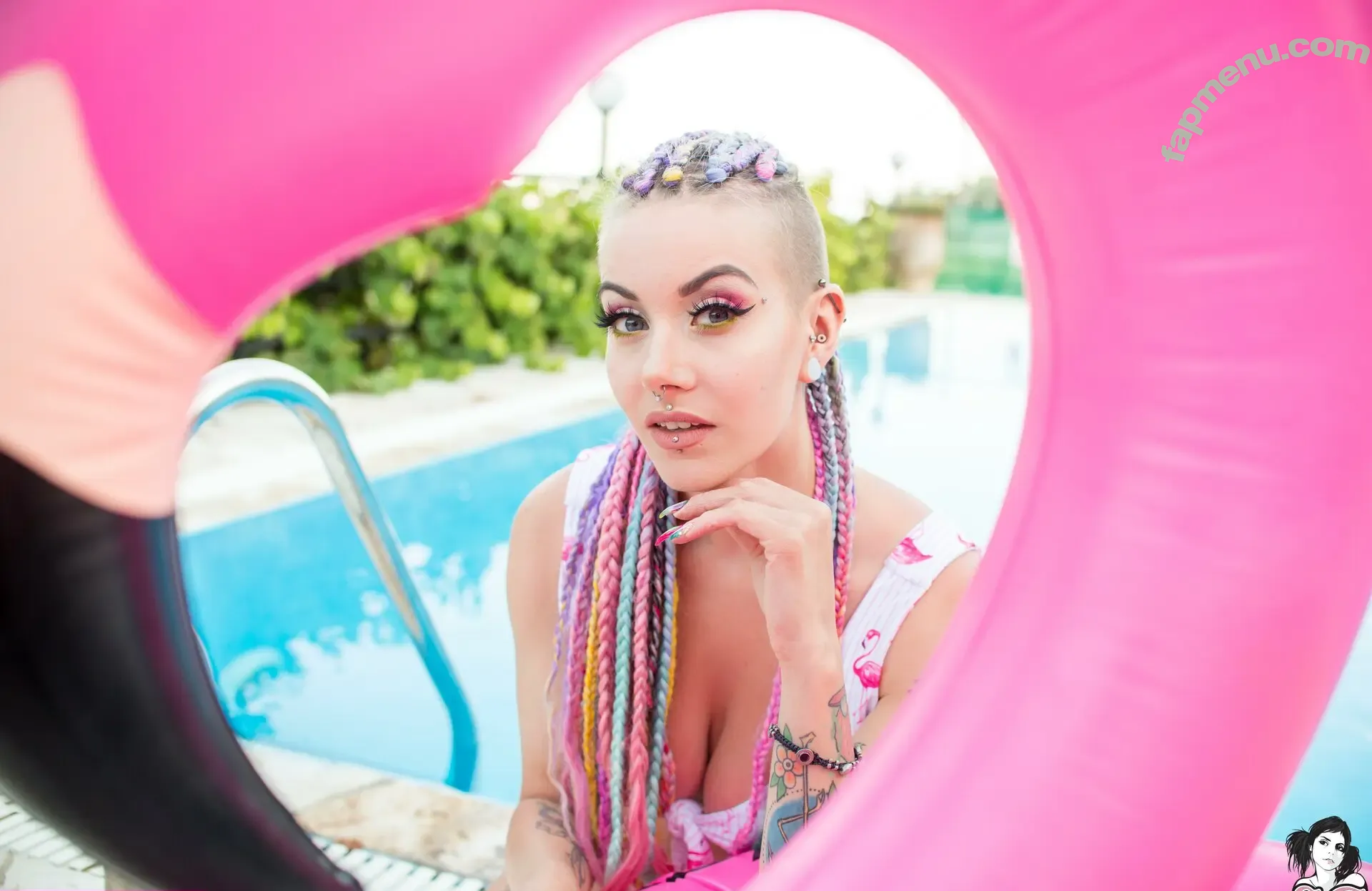 Sammiii Suicide nude photo #0210 (franken_h00ker / sammi-starfish)