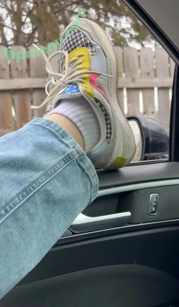 sammysole nude photo #0315 (sockittohim_)