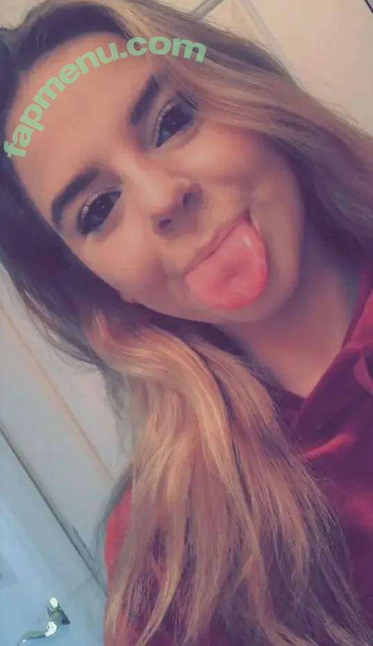 samsacc nude photo #0002 (saamxo_)
