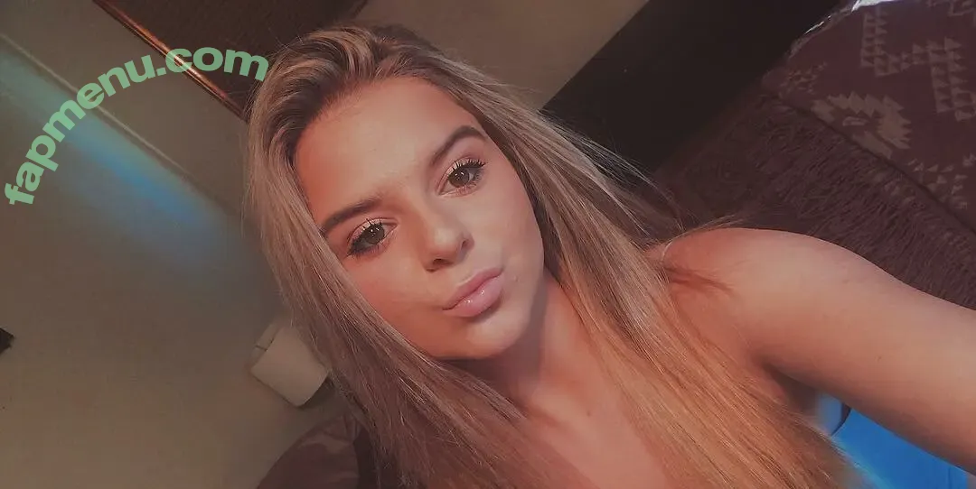 samsacc nude photo #0009 (saamxo_)