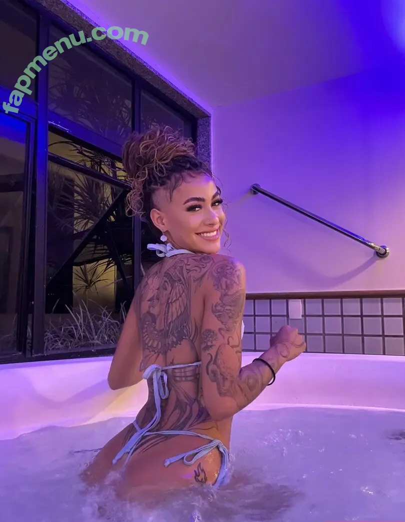 santos_isabella nude photo #0004 (santos_isabella_)