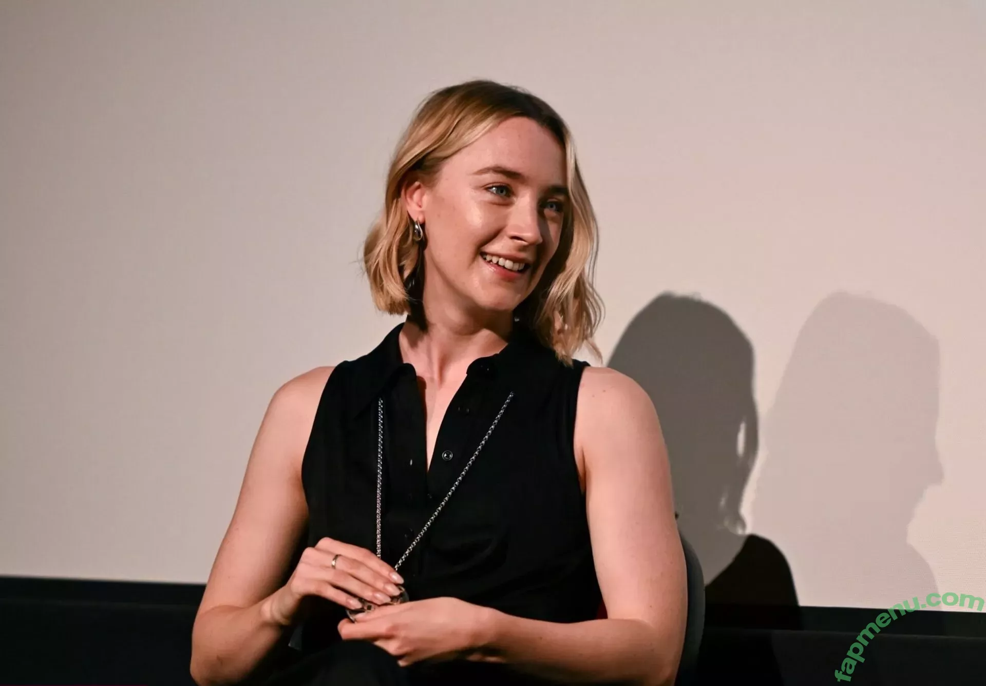 Saoirse Ronan nude photo #0254 (ronan.saoirse)