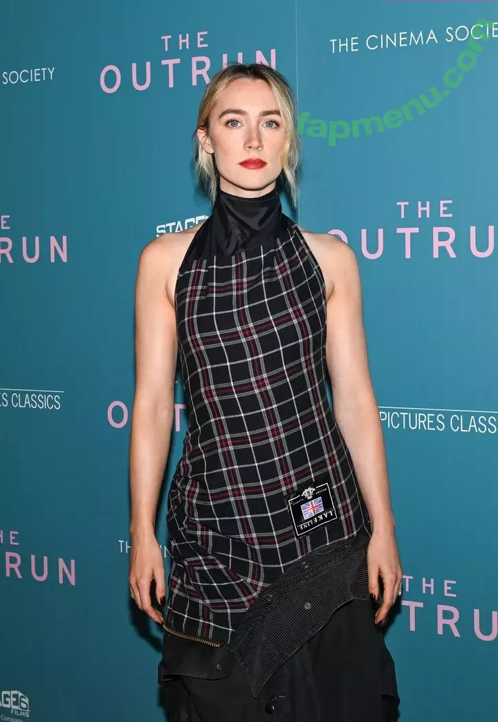 Saoirse Ronan nude photo #0314 (ronan.saoirse)
