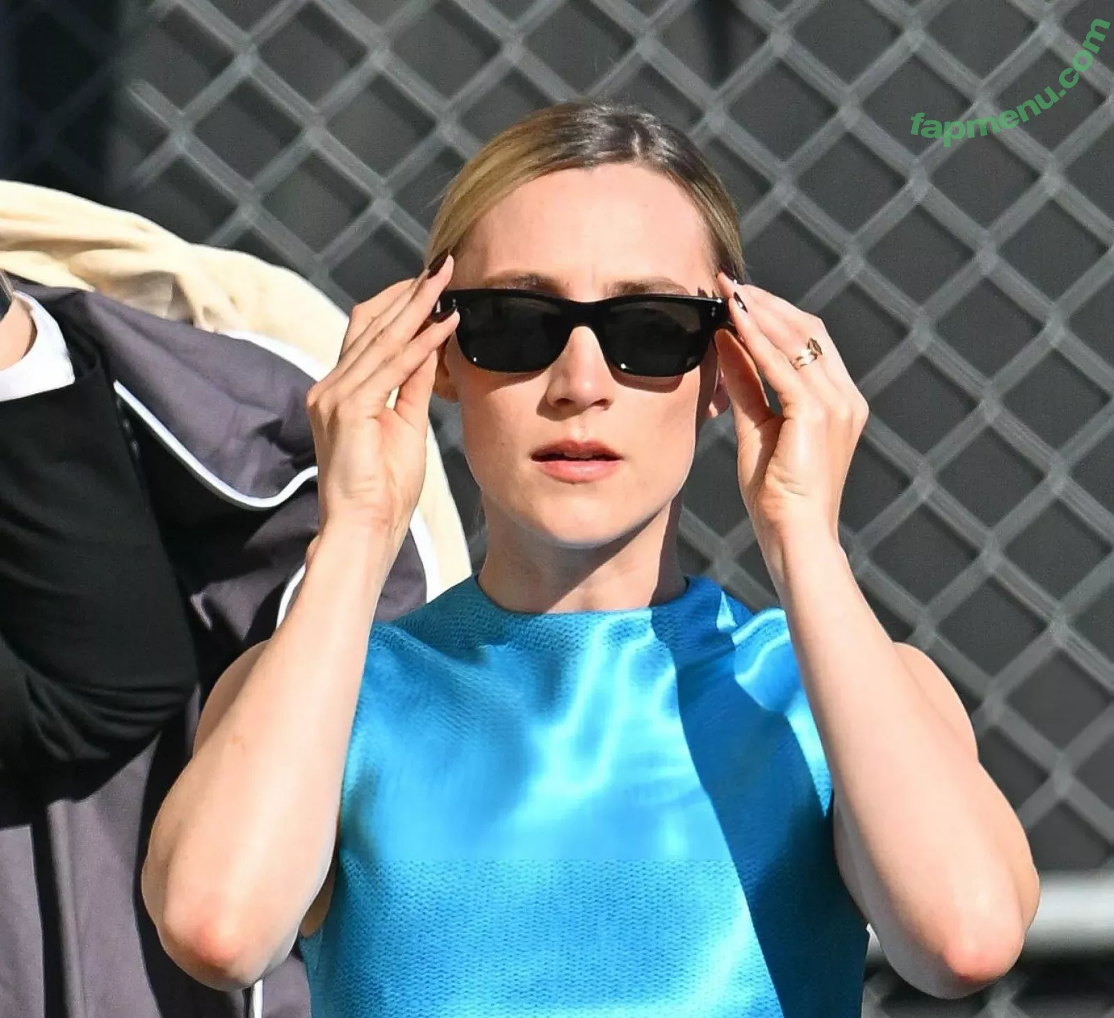Saoirse Ronan nude photo #0326 (ronan.saoirse)
