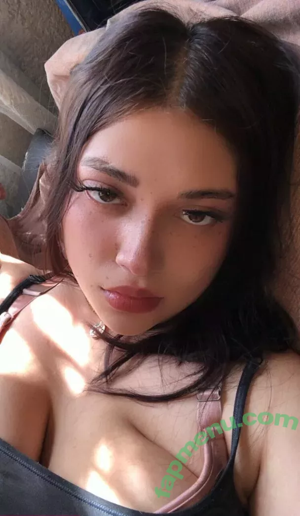 sar.eliii nude photo #0012 (sar.eliii)