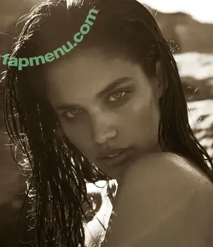 Sara Sampaio / SaraSampaio nude photo #0639