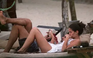 Sara Sampaio / SaraSampaio nude photo #0745