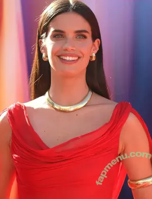 Sara Sampaio / SaraSampaio nude photo #0757