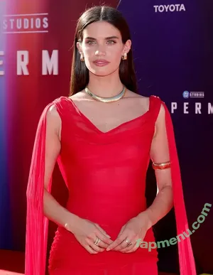 Sara Sampaio / SaraSampaio nude photo #0768
