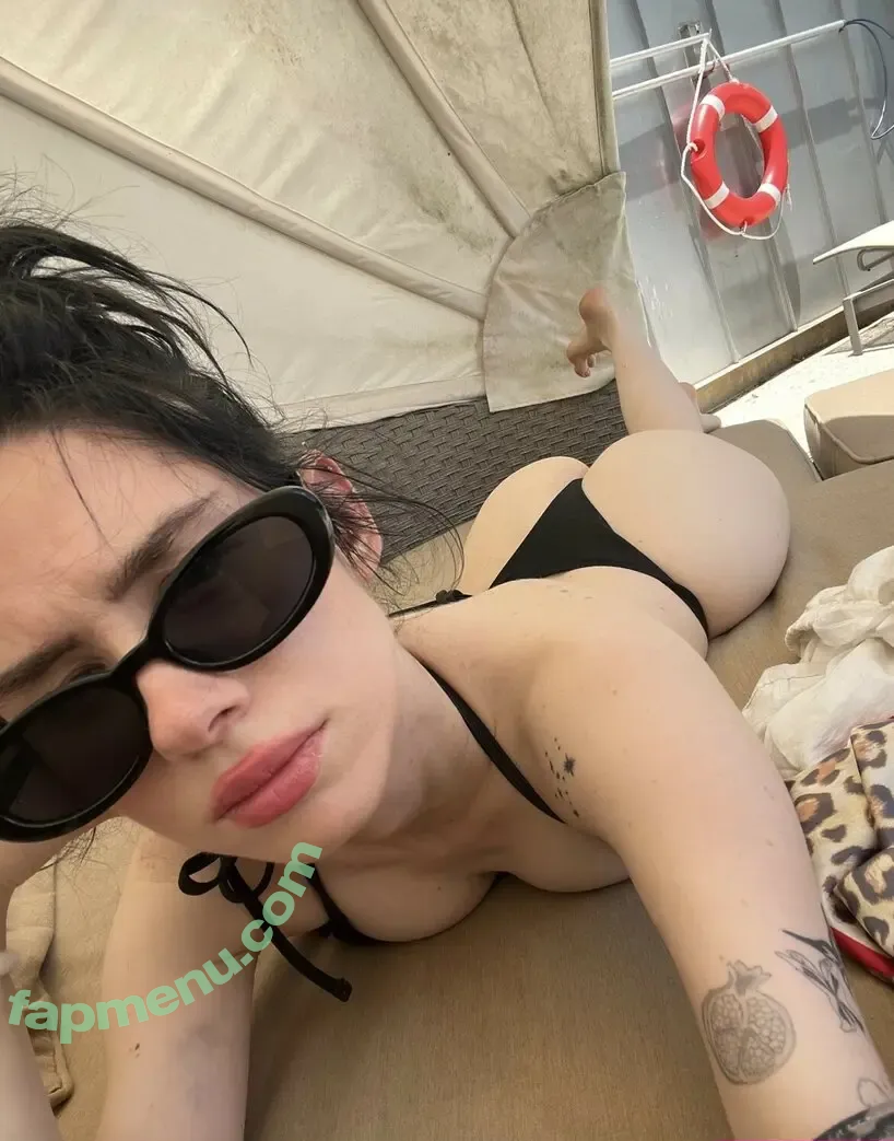 Saradonda nude photo #0015 (barrenwomb / maya.mortal)