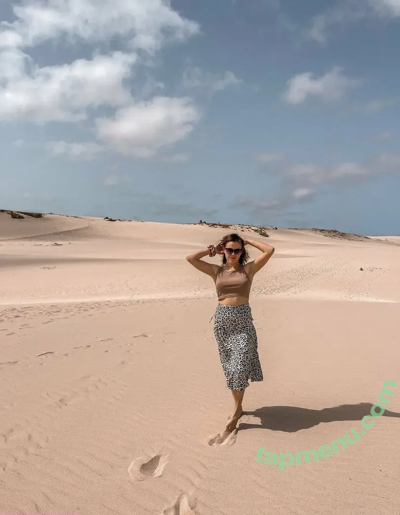 saraglen nude photo #0024 (saraglen)
